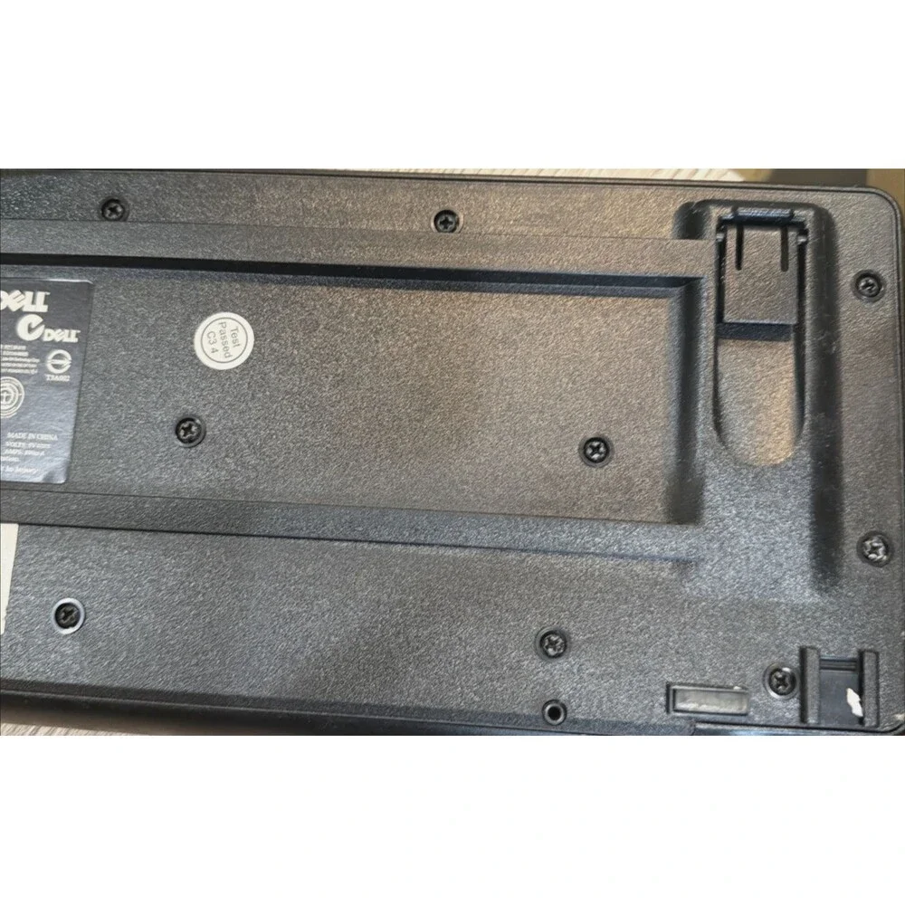 Dell SK-8115 L100 USB Wired Keyboard Black Standard 104-Key OEM Tested